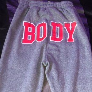 Body tracksuit with cropped hoodie.